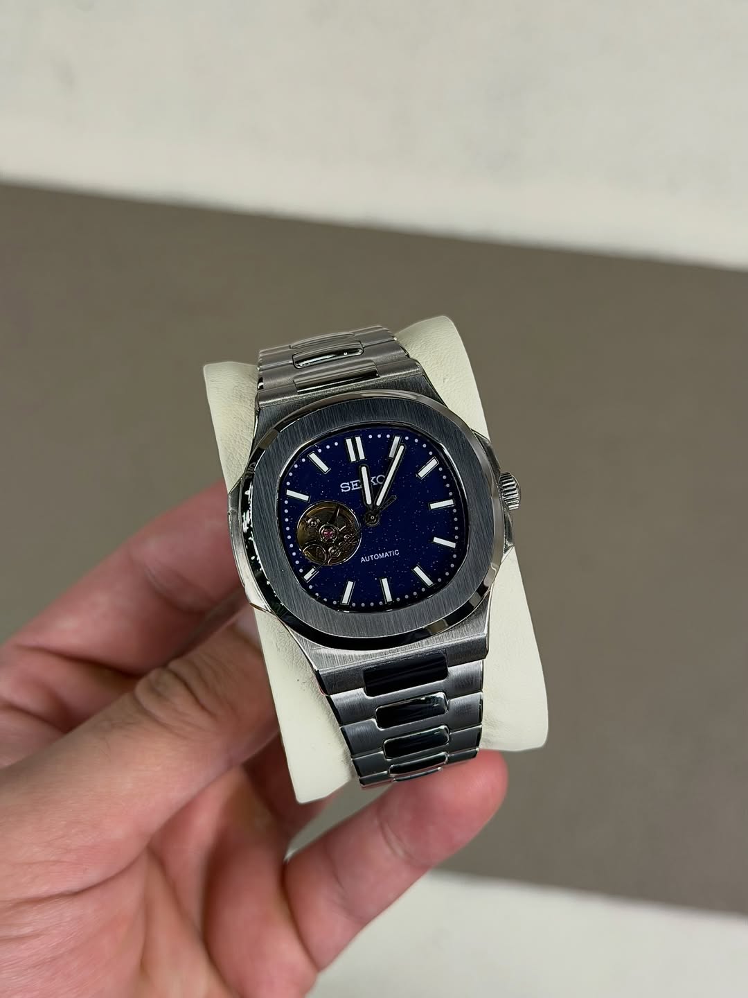 Nautic Blue open heart
