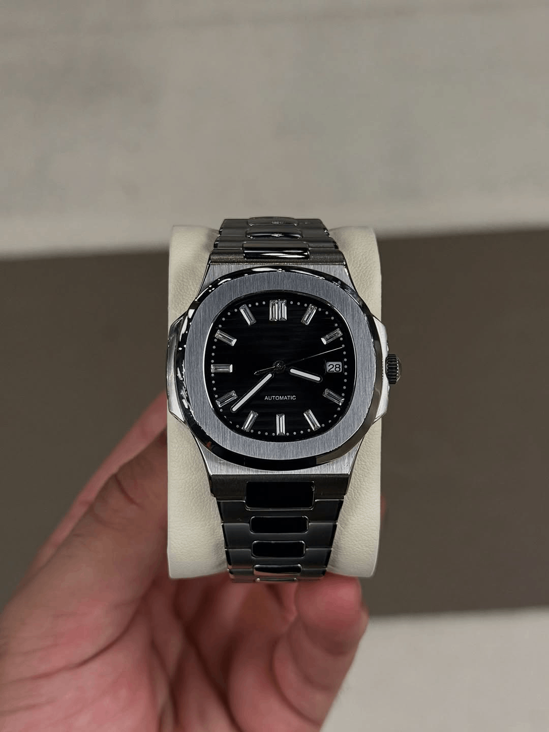 Nautic Black night Dial