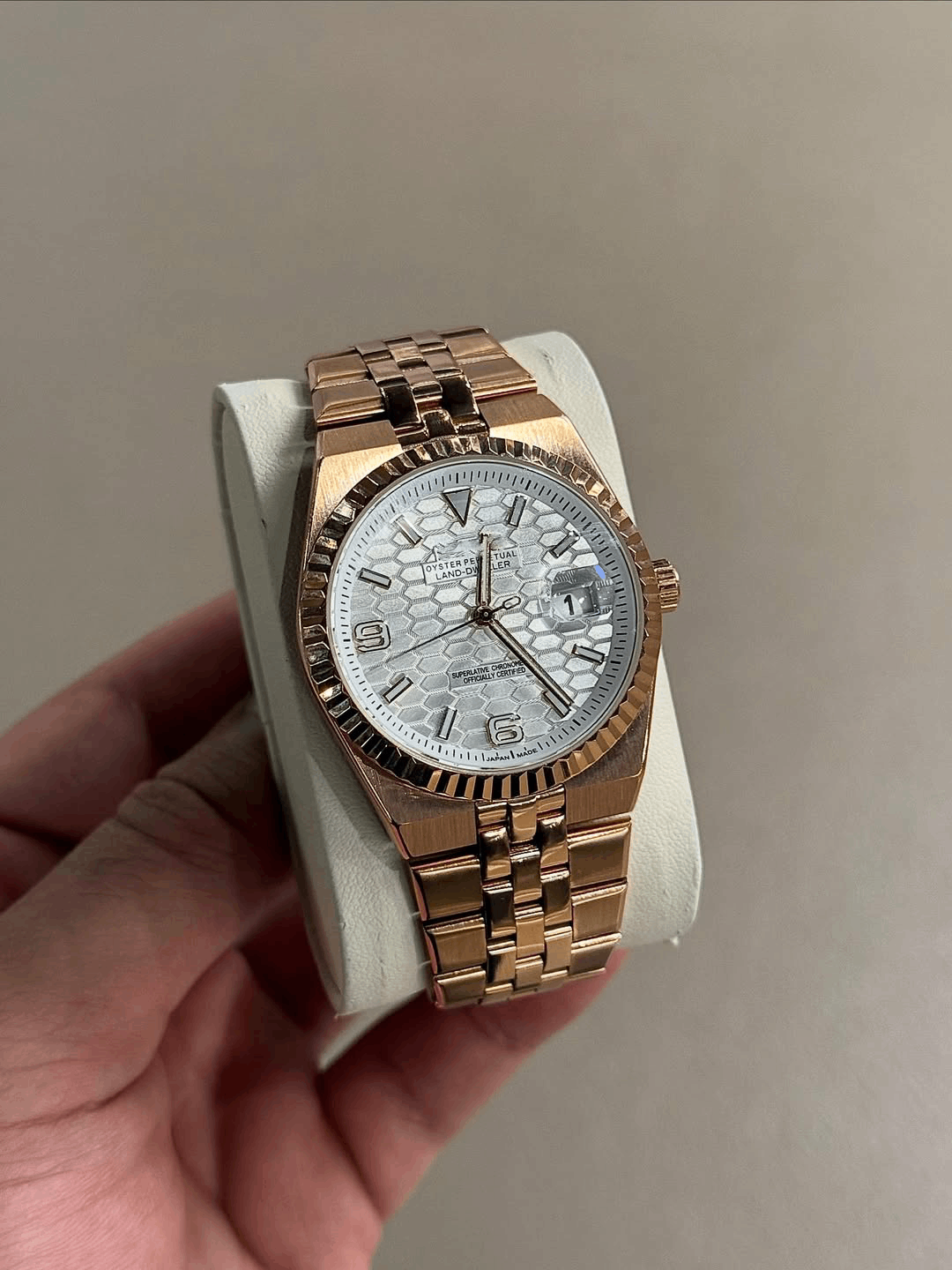 Adventure Rose Gold White Scale