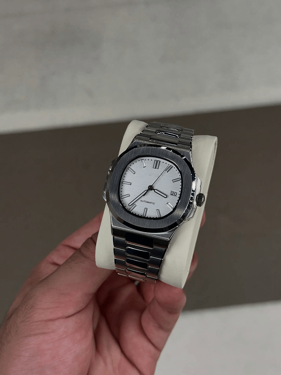Nautic Pearl White