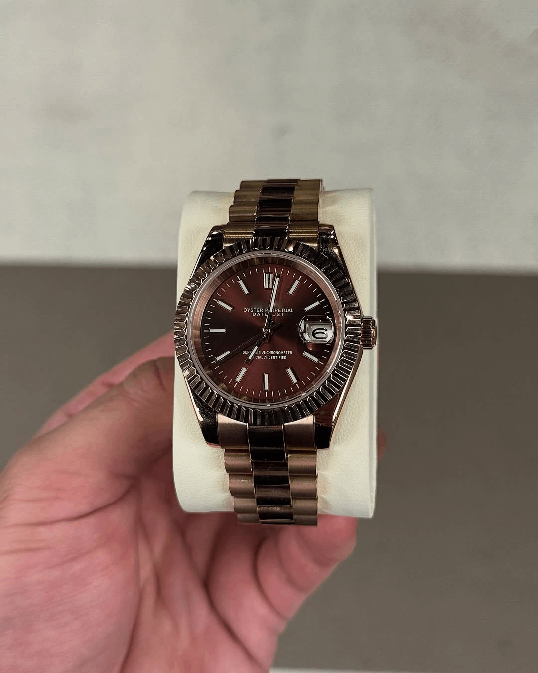 Classic Date Chocolate Roman Dial