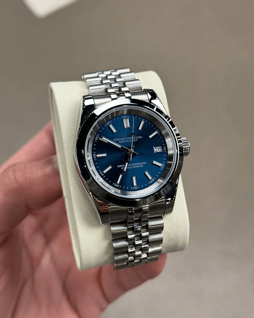 Classic Date Deep Blue