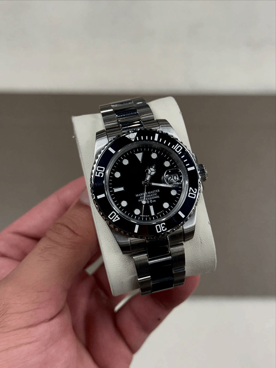 GMT Dark Black Marine