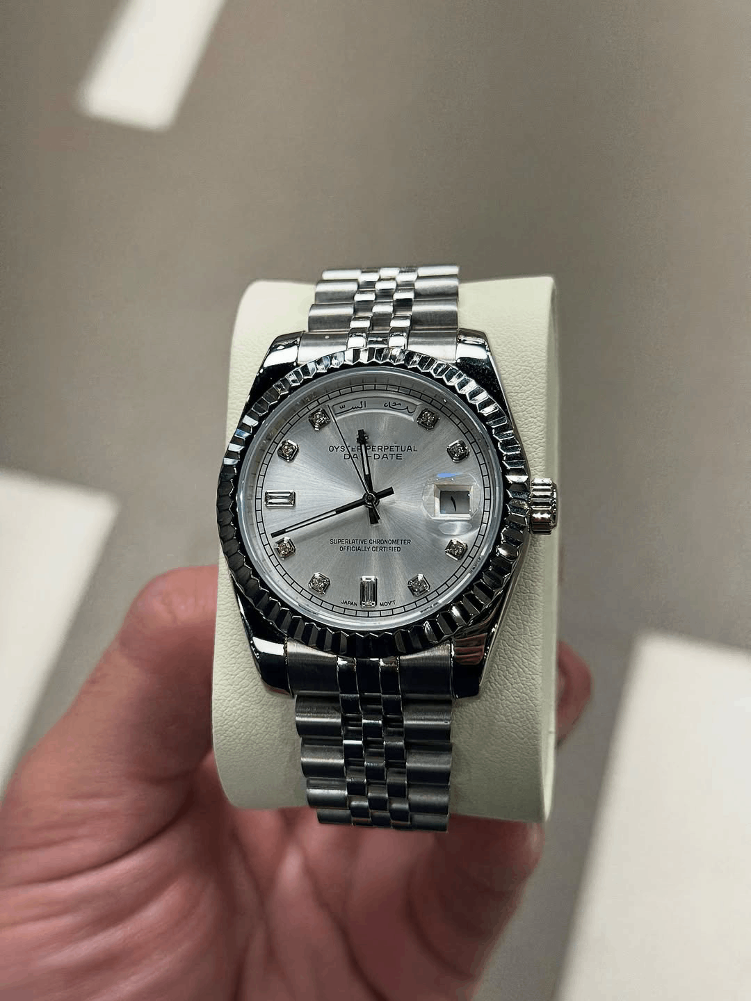 Day & Date Pearl White Diamond Dial