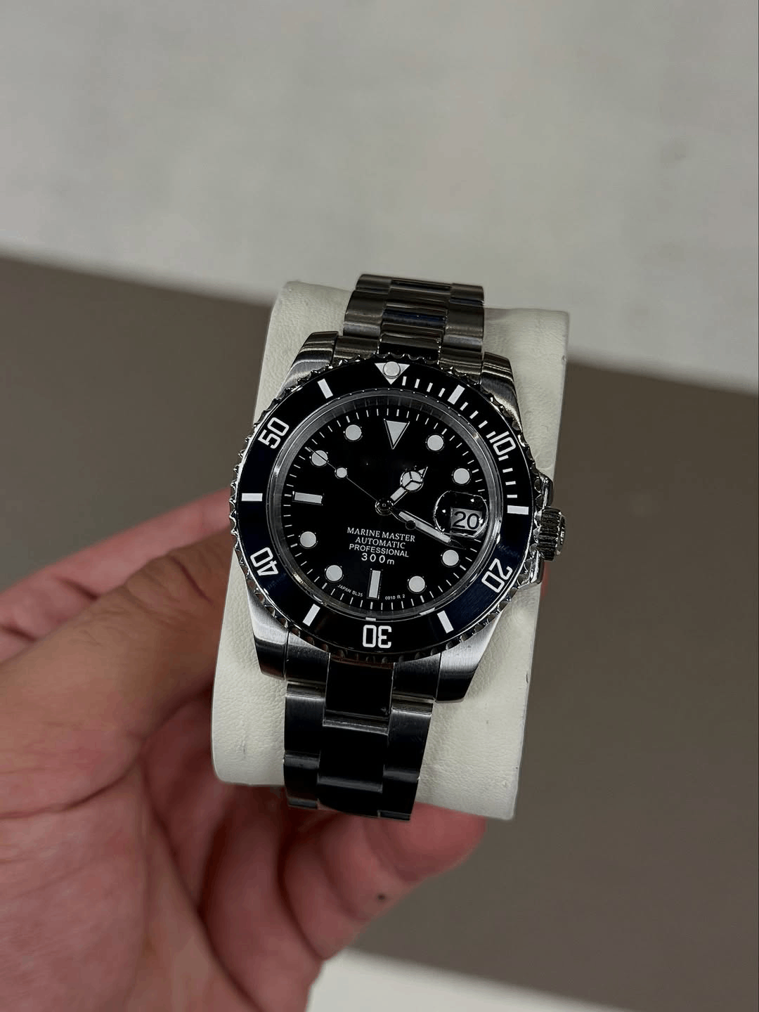 GMT Dark Black Marine