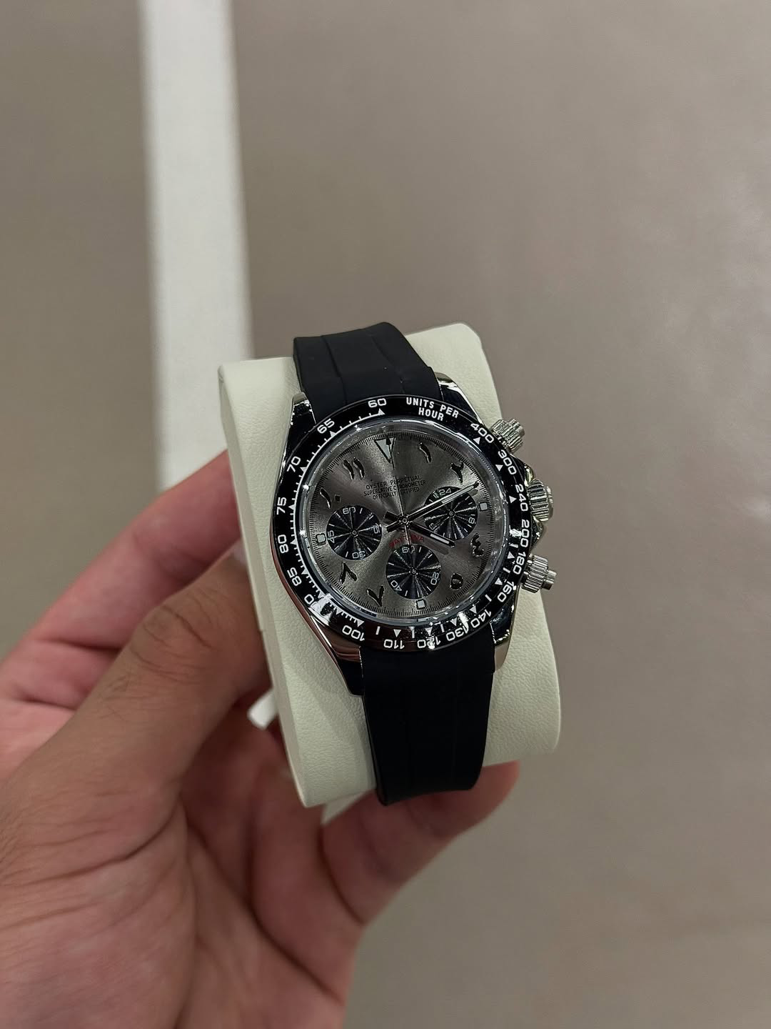 Chronograph Metallic Grey Arabic Dial