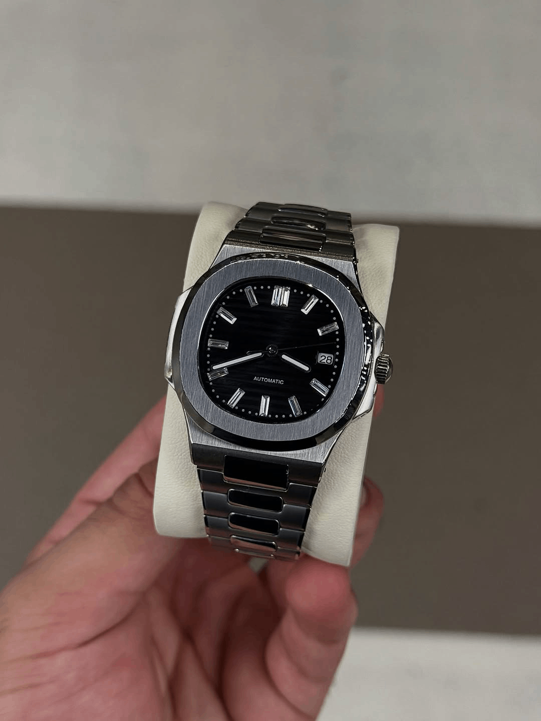 Nautic Black night Dial