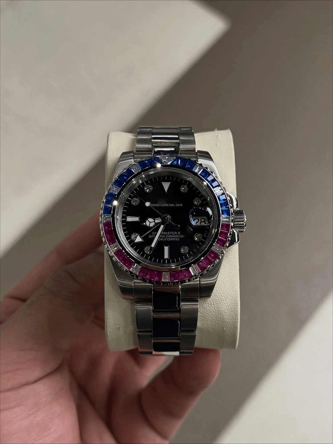 GMT Infinity Majestic Dial