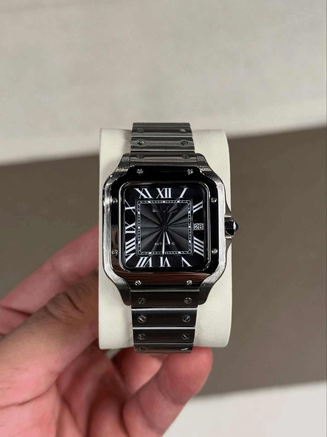 Square Black Shade Roman