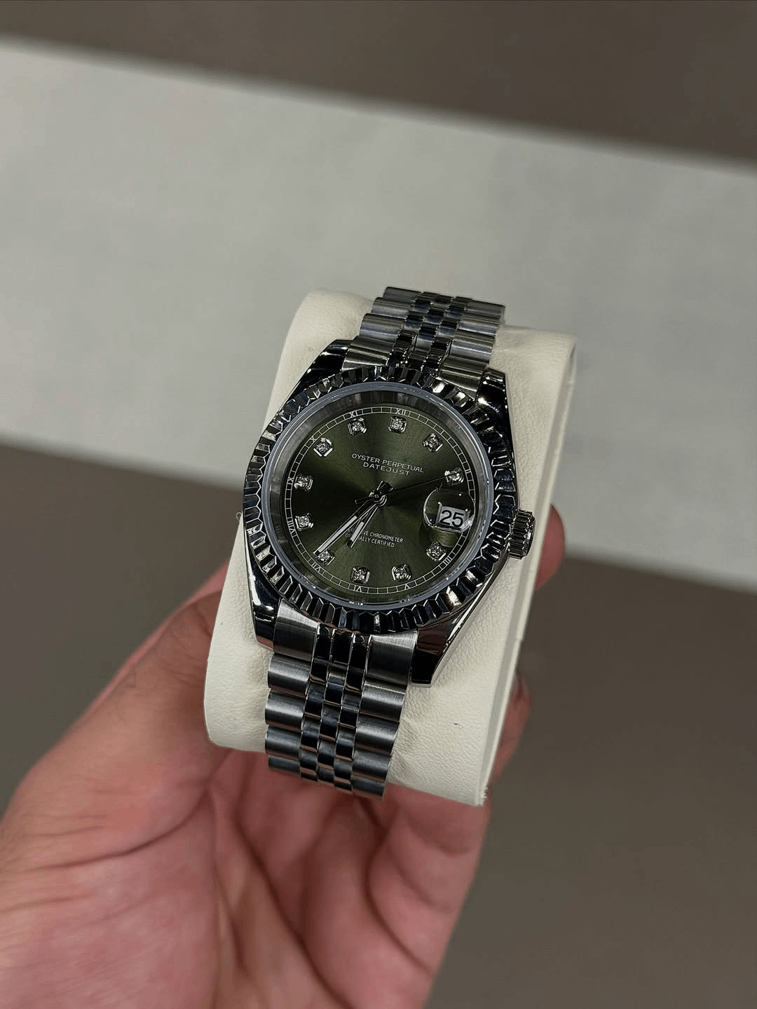 Classic Date Olive Diamond Dial