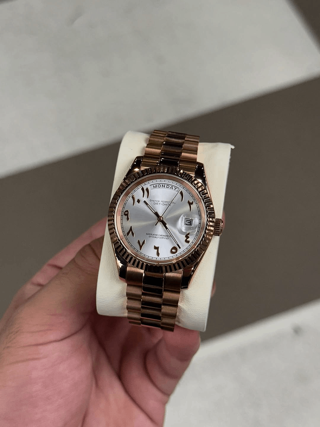 Day & Date Rose Aura Dial