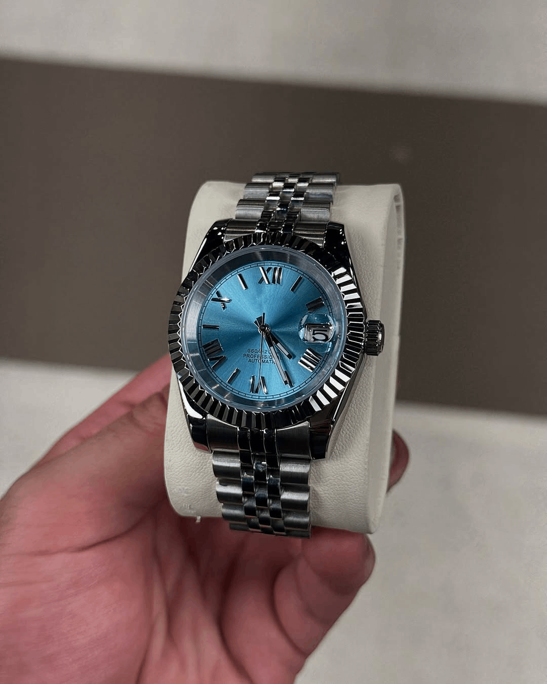 Classic Date Ocean Blue Roman Dial