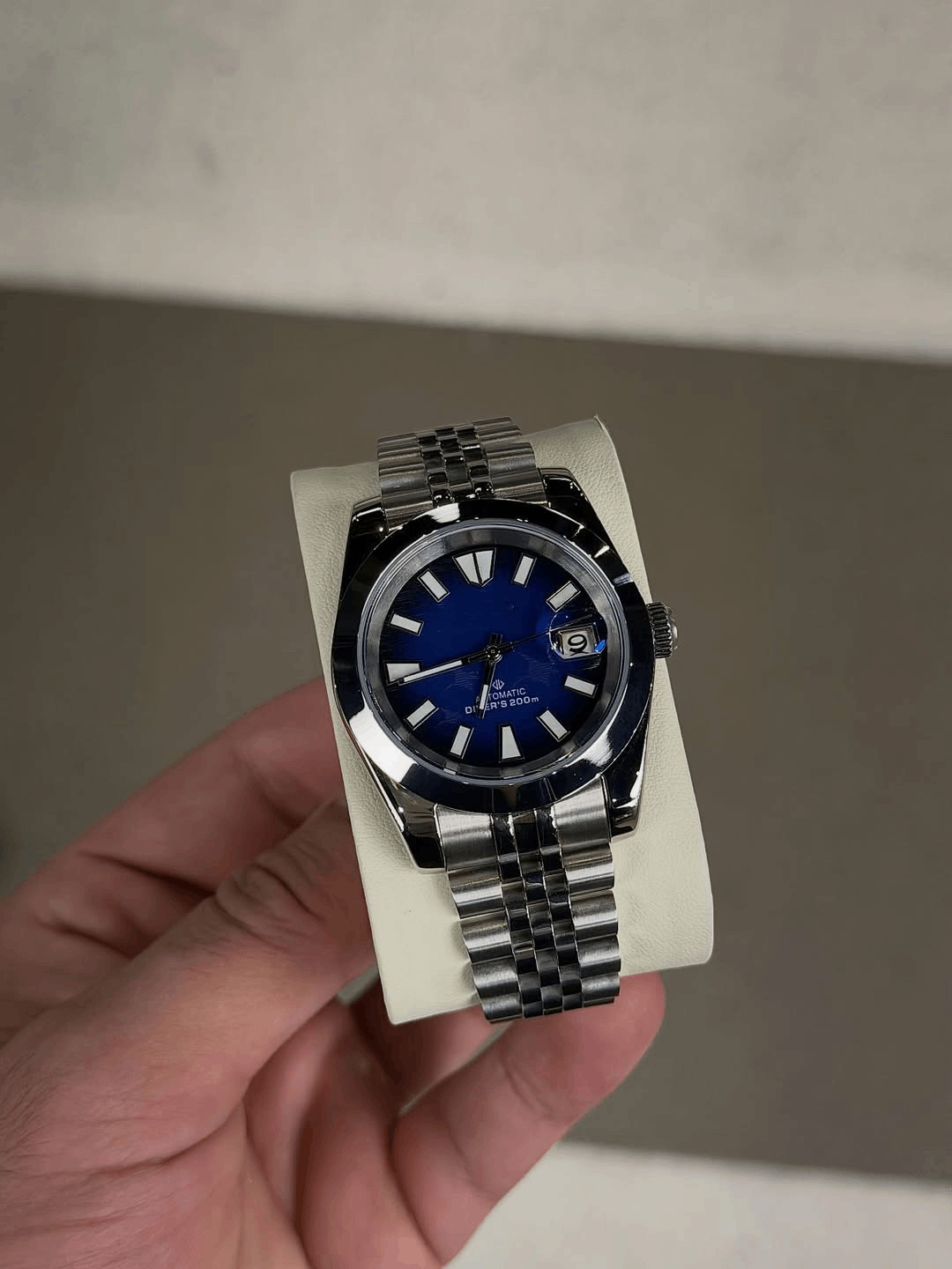 Classic Date Ocean Blue Dial