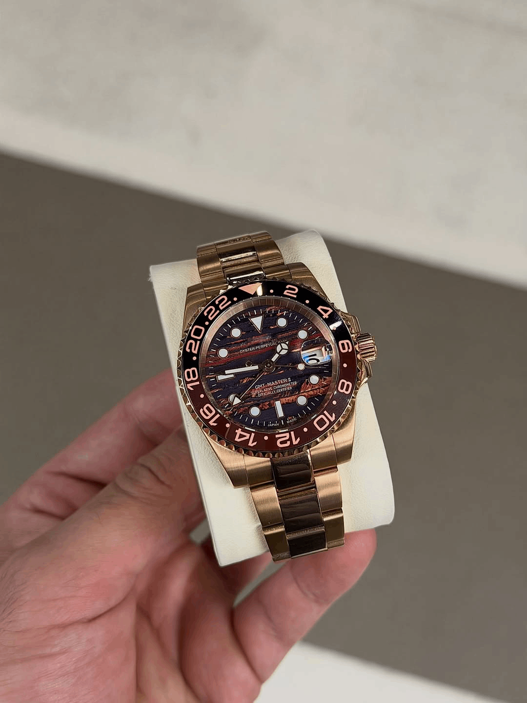 GMT Rose Tiger Spirit