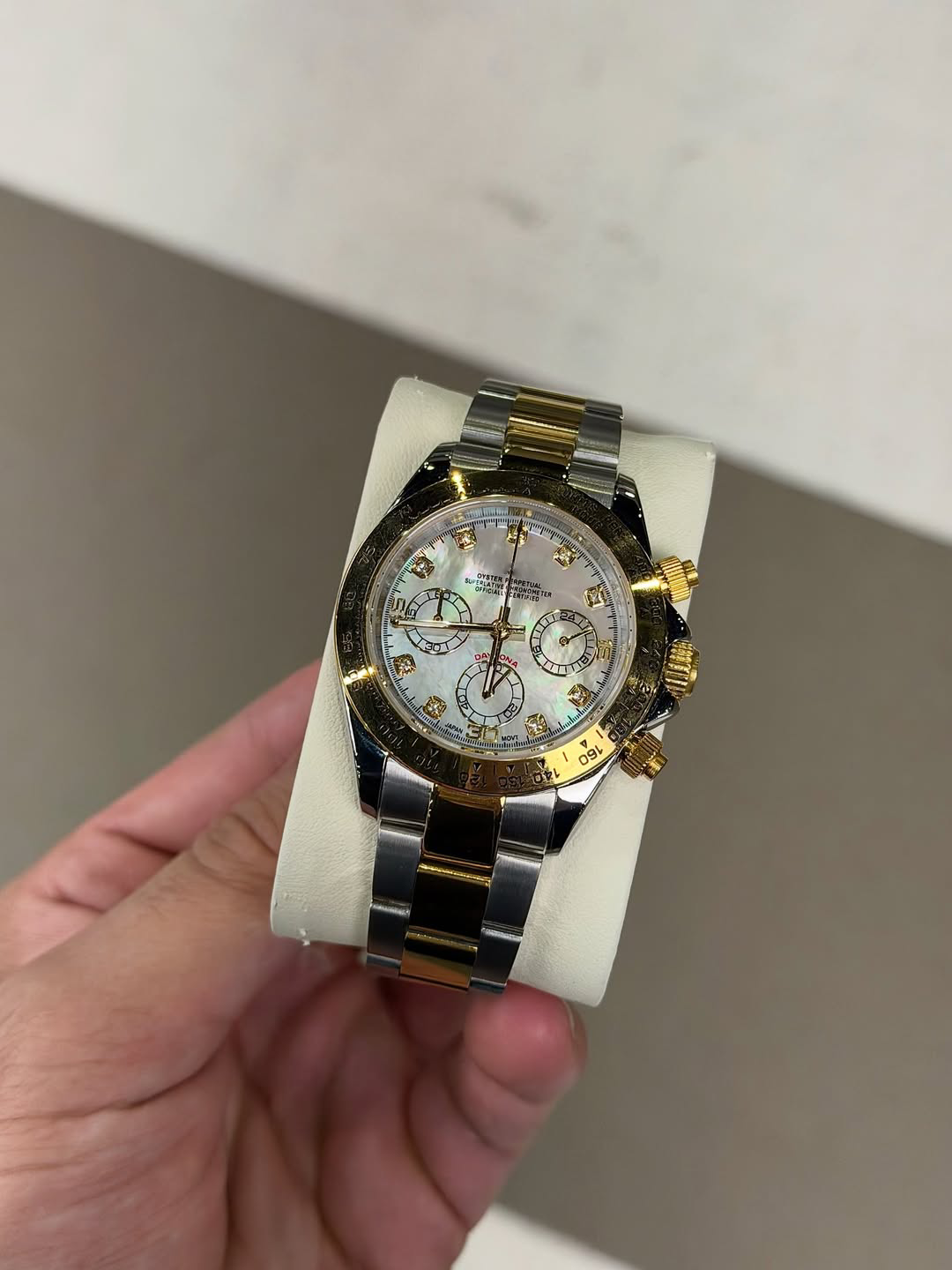 Chronograph Gold White Roman Dial