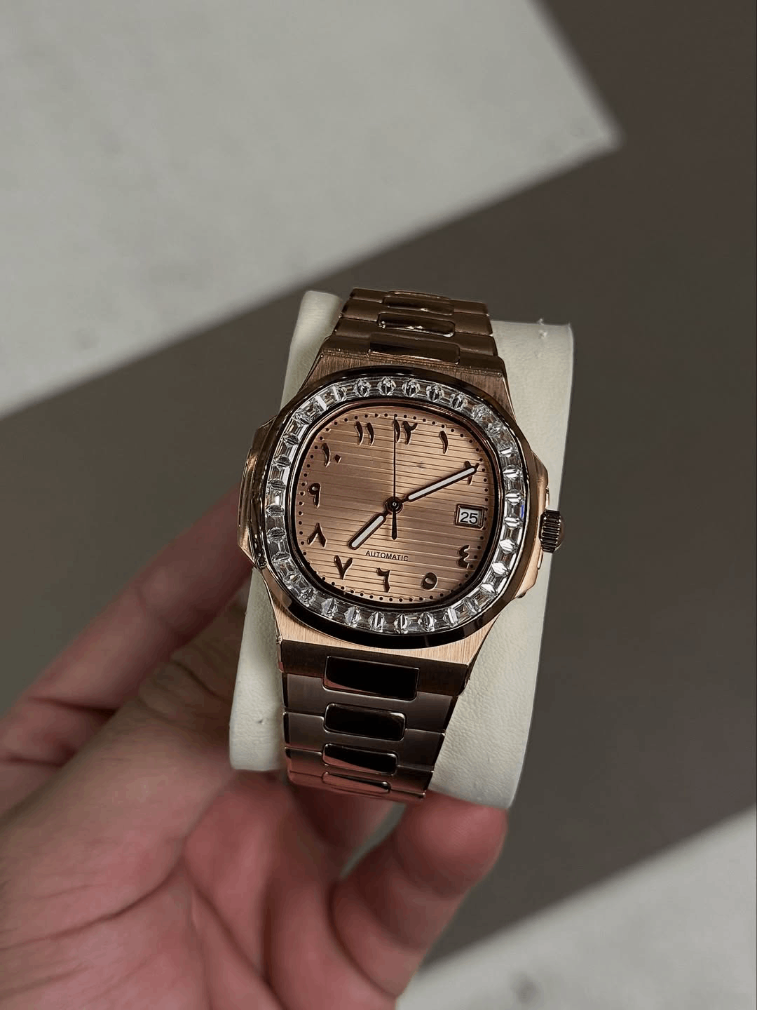 Nautic Diamond Rose Arabic