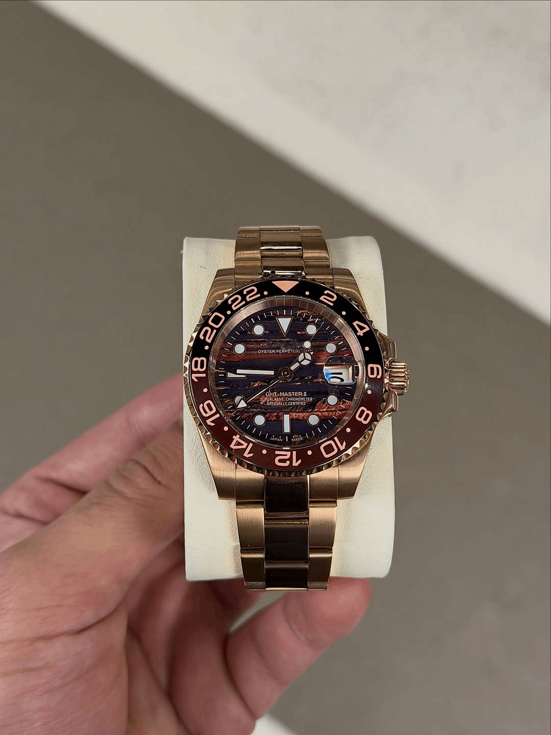 GMT Rose Tiger Spirit