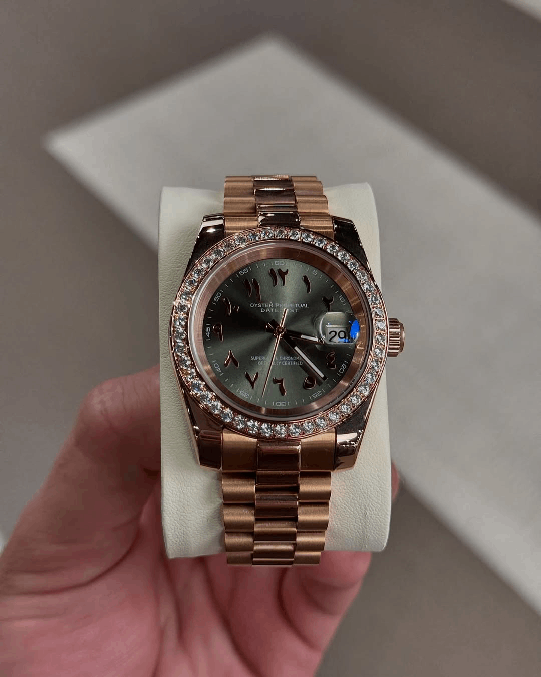 Classic Date Olive Diamond Dial
